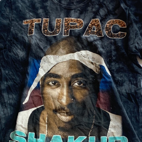 2 pac t shirt - Picture 2 of 3
